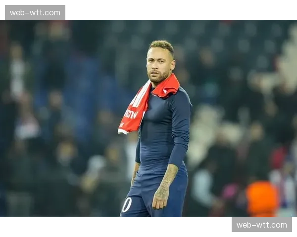 球衣交换的数字化未来:赛后球星可将签名数字球衣通过近场通信技术发送给特定座位球迷的手机 球衣交换的数字化未来:赛后球星可将签名数字球衣通过近场通信技术发送给特定座位球迷的手机